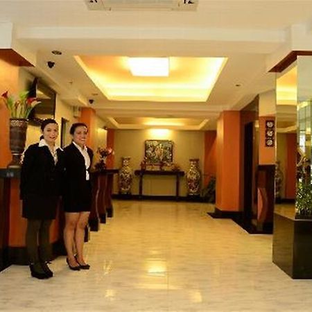 Silver Oaks Suites & Hotel Manila Kültér fotó