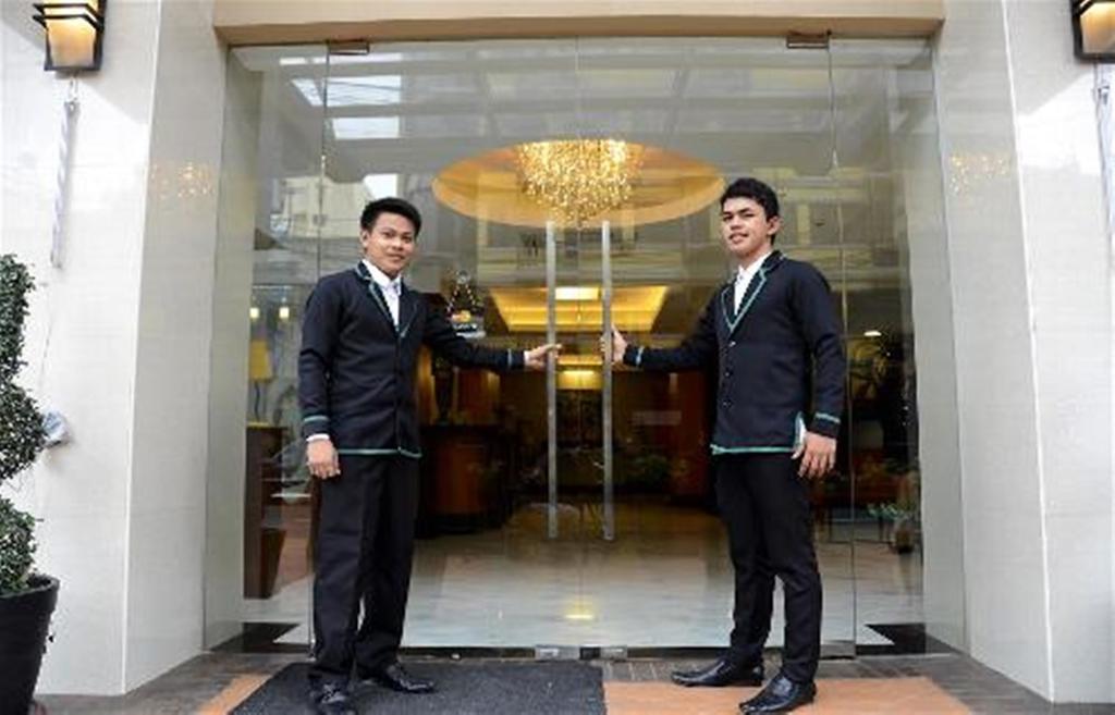 Silver Oaks Suites & Hotel Manila Kültér fotó