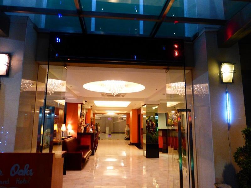 Silver Oaks Suites & Hotel Manila Kültér fotó