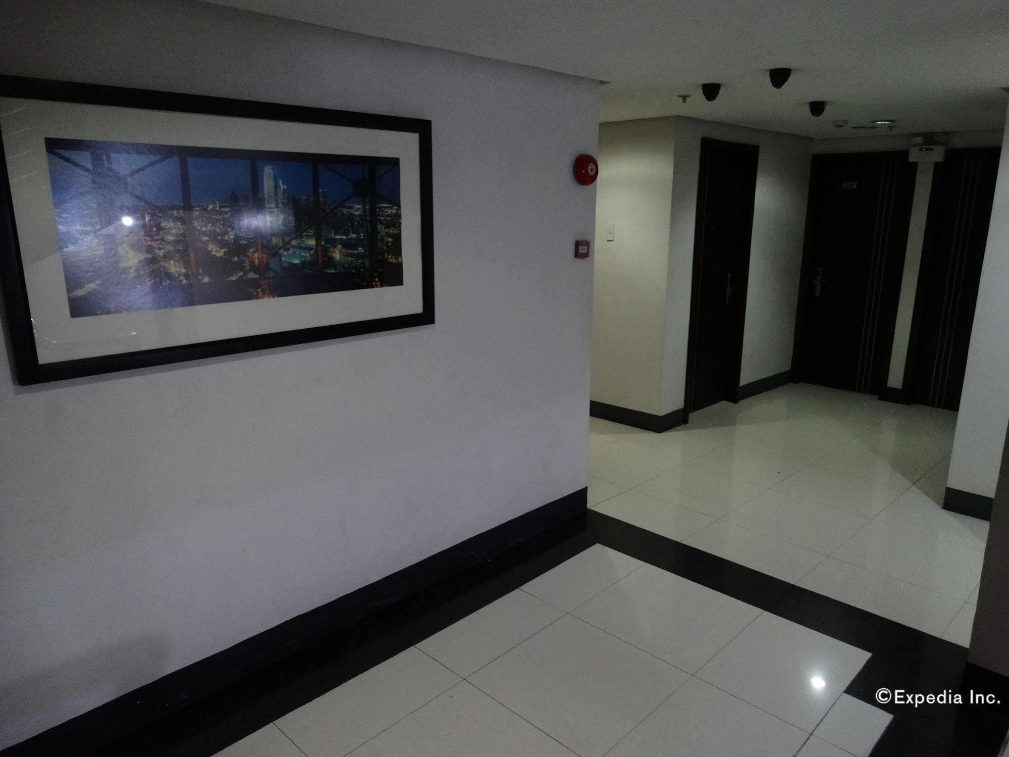 Silver Oaks Suites & Hotel Manila Kültér fotó